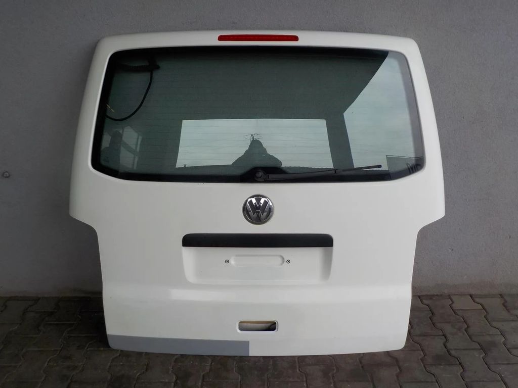 Kufrové dvere VW T5.