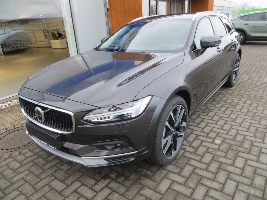 Volvo V90 Cross Country B4 D AWD