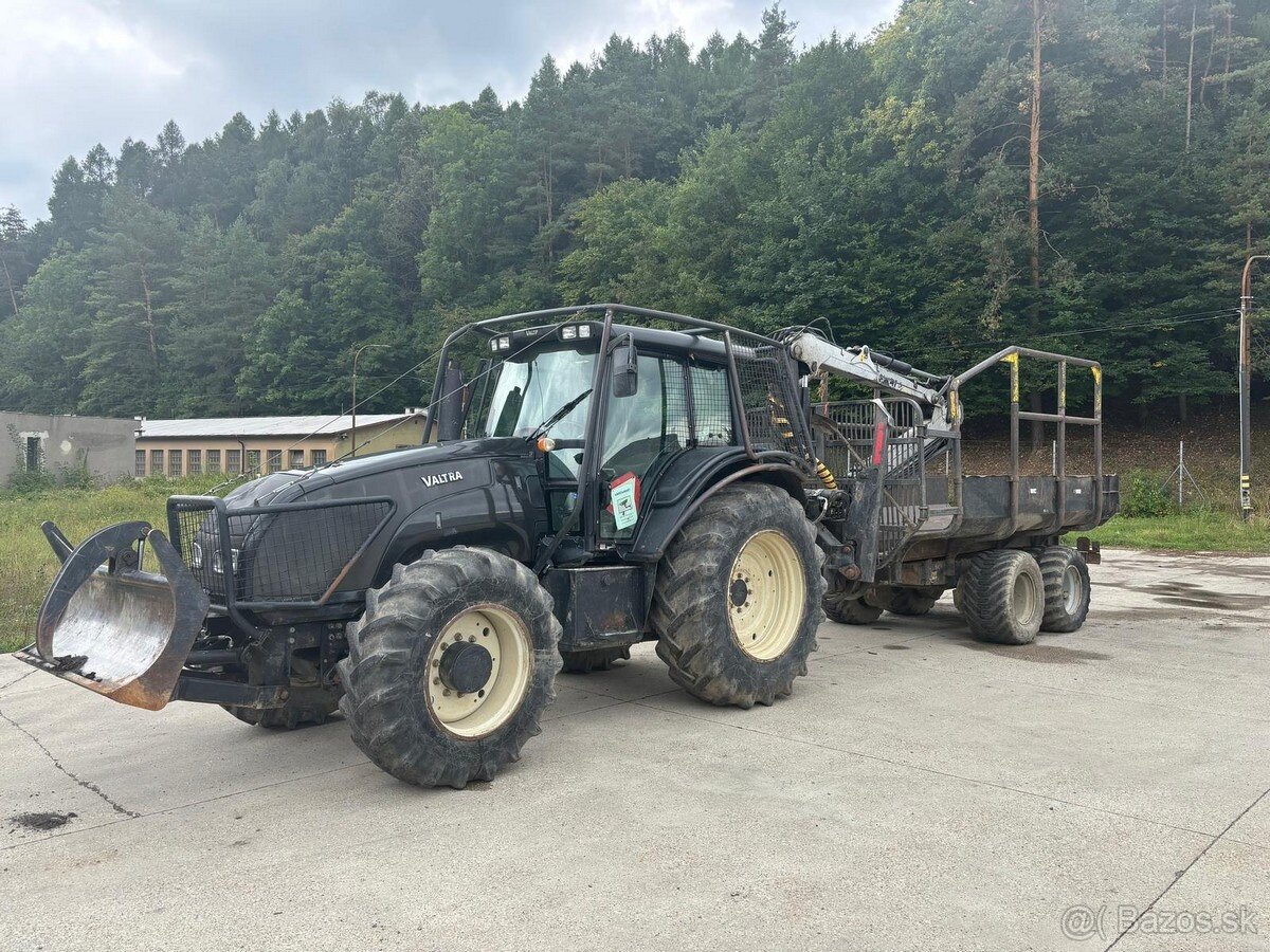 Valtra T191 + Kesla 12 MD - Vyvážacia súprava