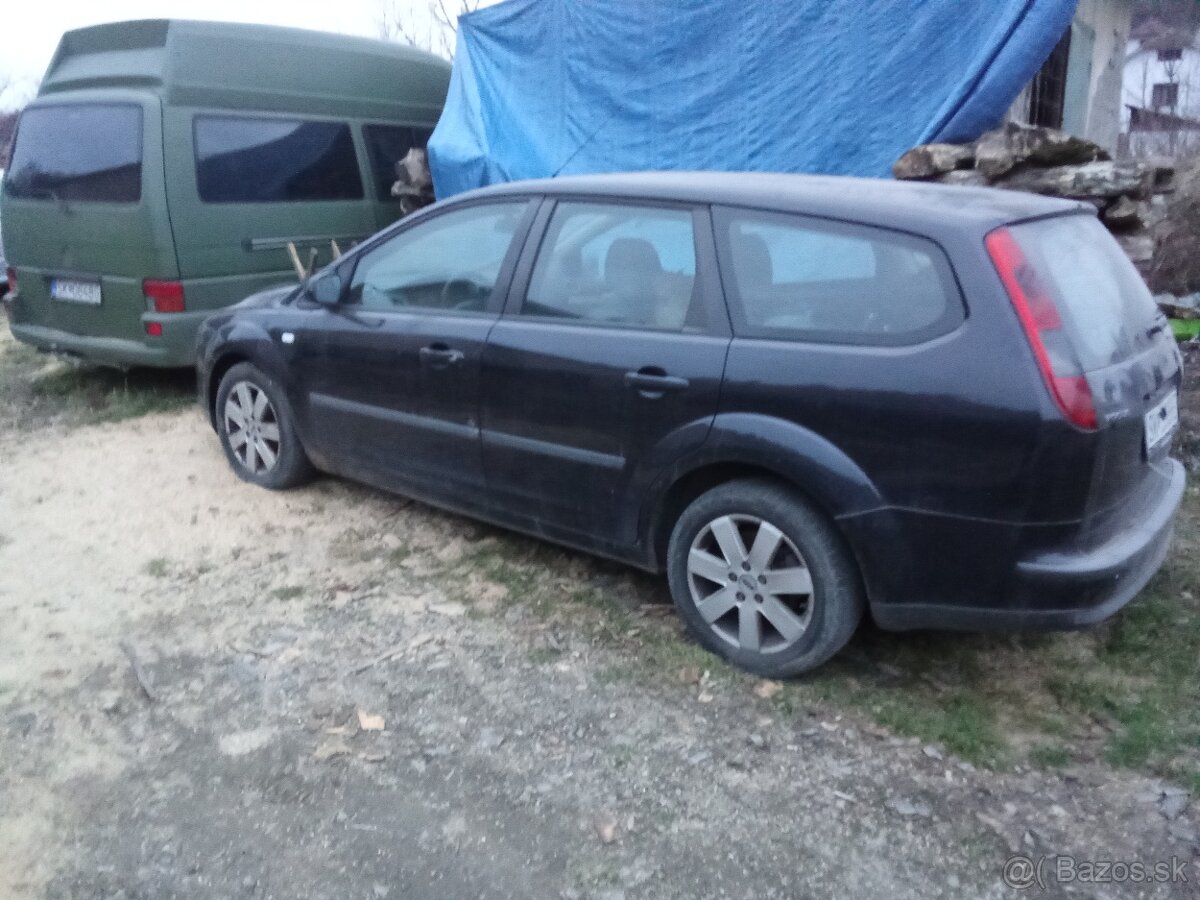 Ford FOCUS   1.8