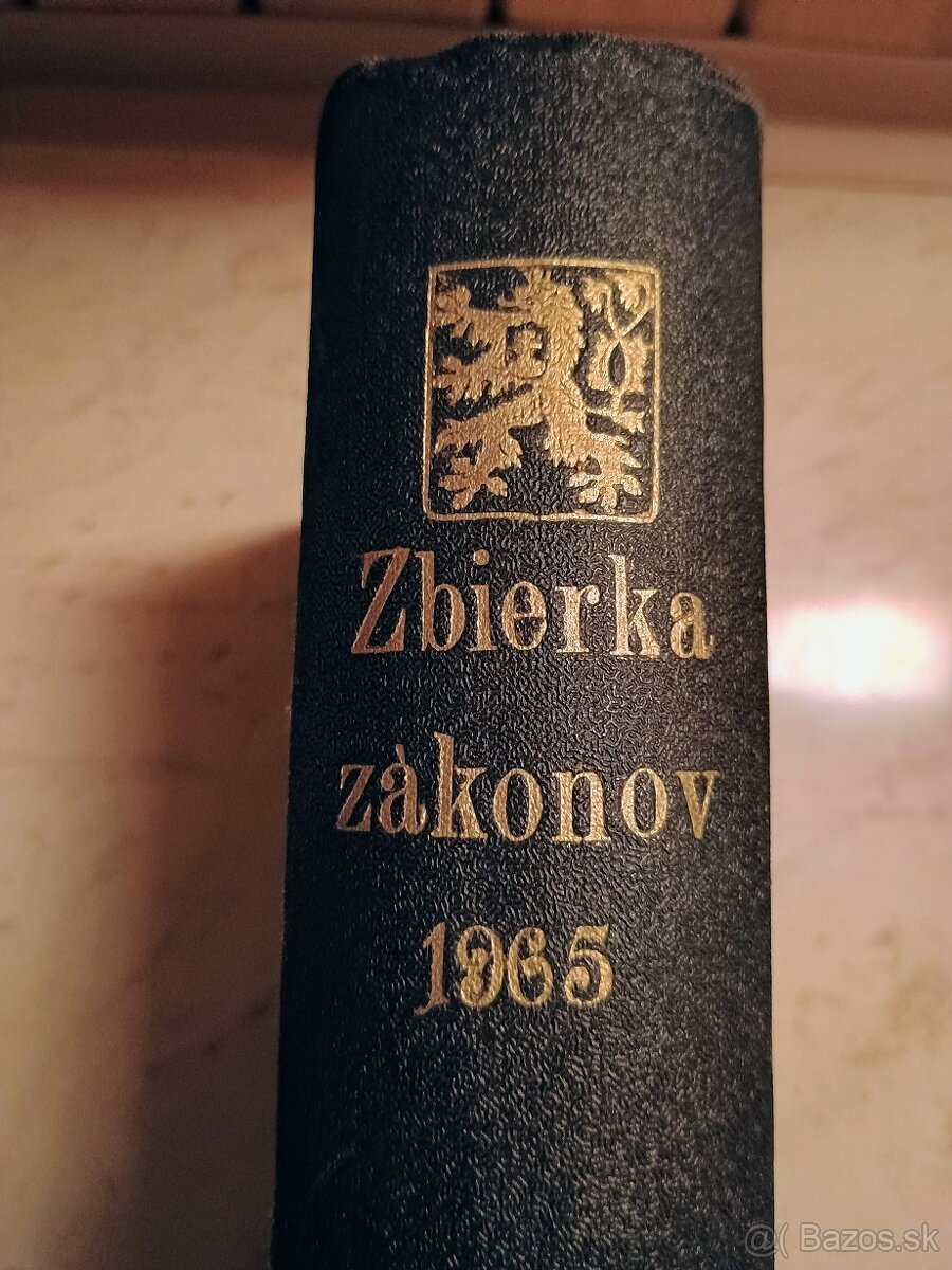 Zbierka zákonov.