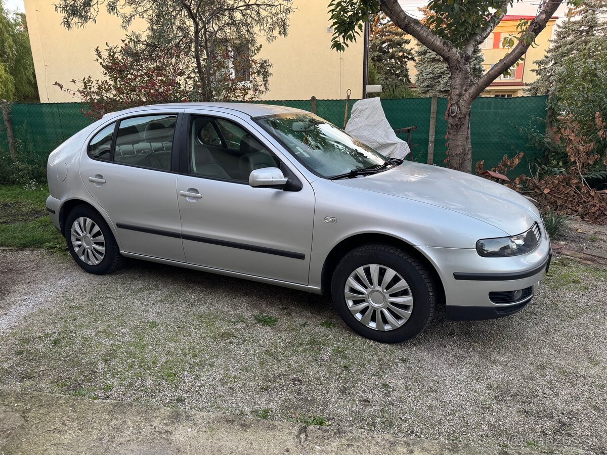 SEAT Leon 1.6benzin 77kw 2001 klíma