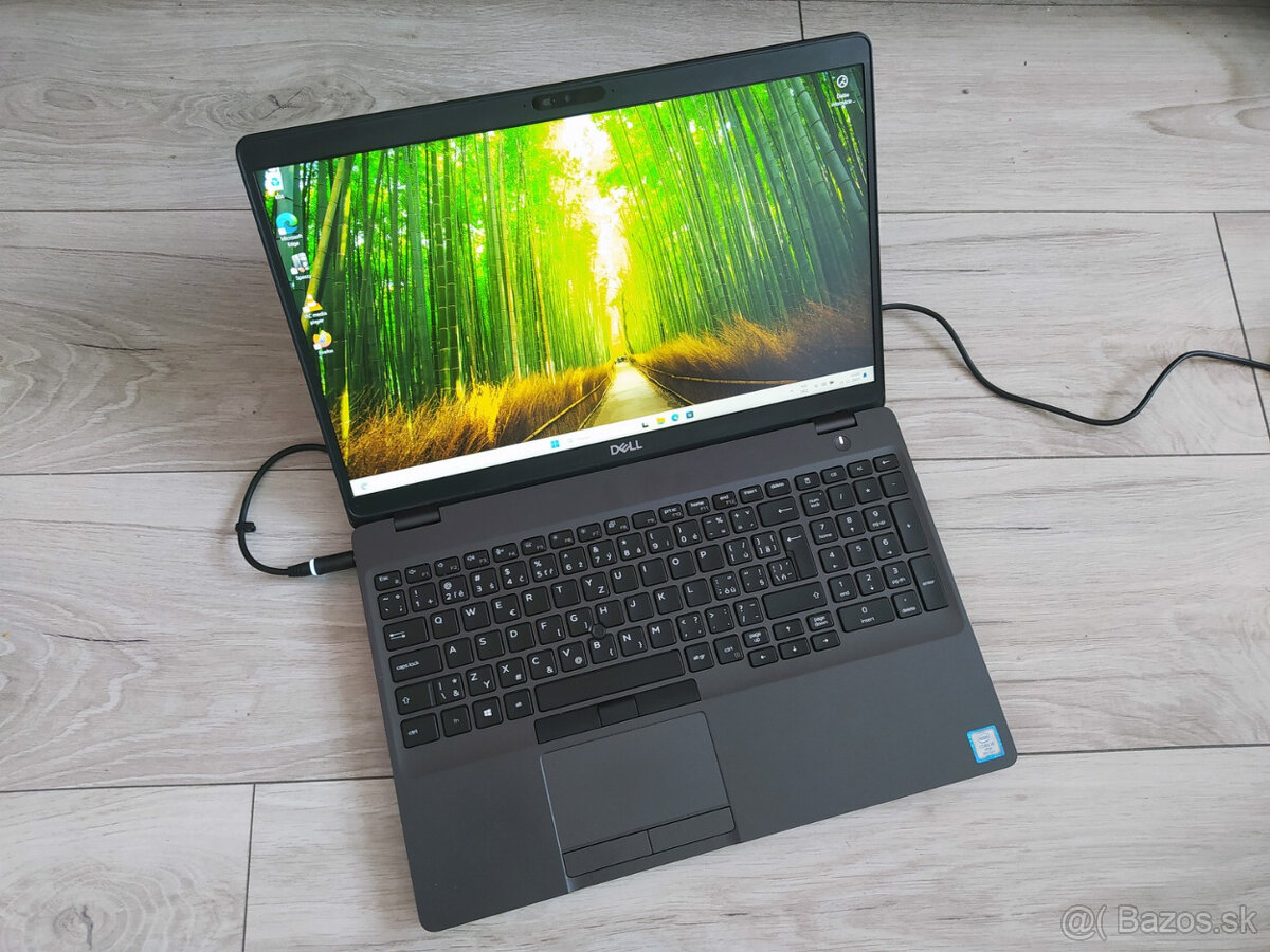 notebook Dell - Core i5-9400H - potrebná výmena klávesnice