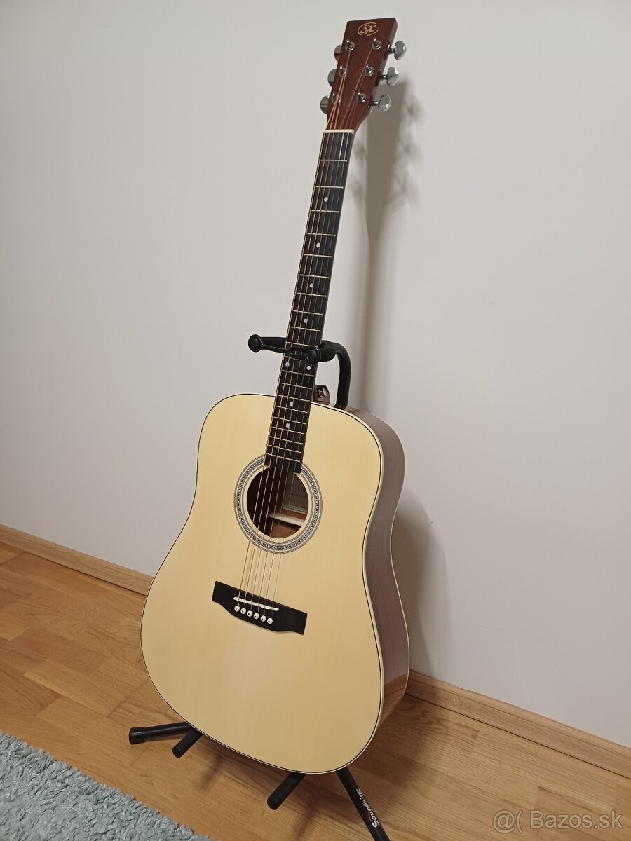 Akustická gitara SX