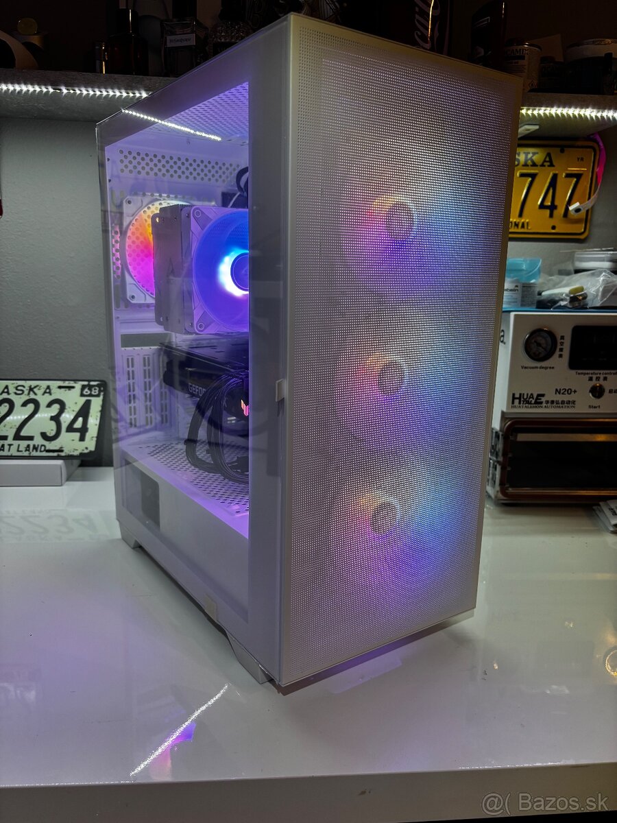 Herné PC: Ryzen 7 5800X3D, RTX 3070, 32GB RAM, 1T NVMe