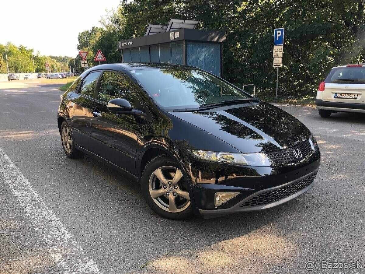 Honda Civic 5D 1.4i GT