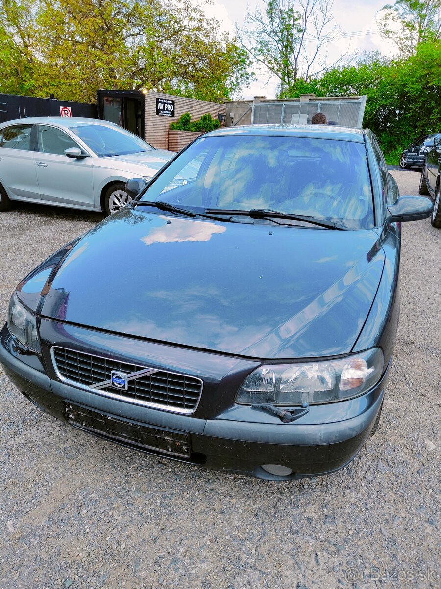 Volvo S60 D5 120kw - Náhradní díly