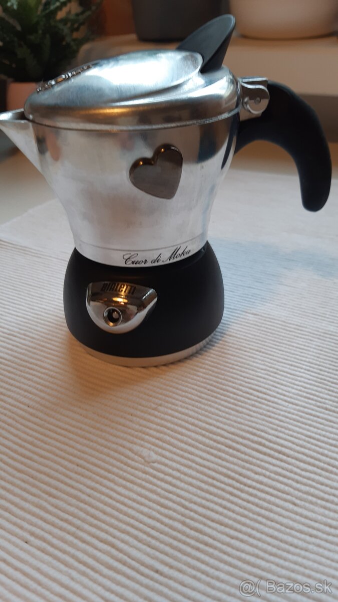 mocca kavovar Bialetti