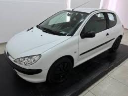 Peugeot 206 1,4 HDI predna kapota, predny blatnik, chladice.