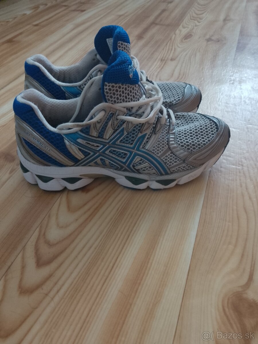 Asics dámske bežecké 39  7.5.  24,5cm