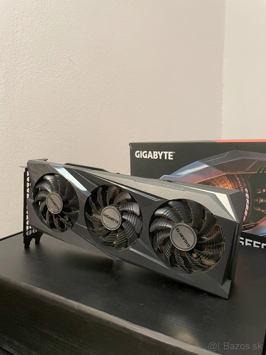 GIGABYTE GeForce RTX 3060 GAMING OC 12G