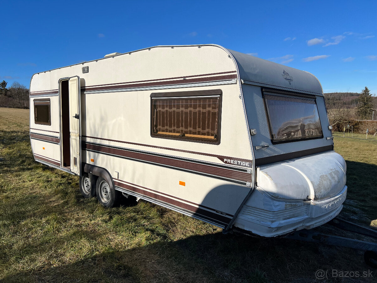 Karavan Hobby Prestige dvounáprava