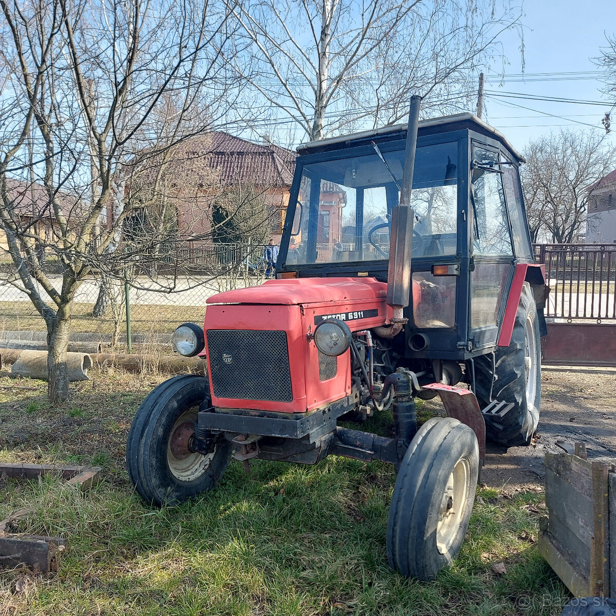 Traktor a príslušenstva