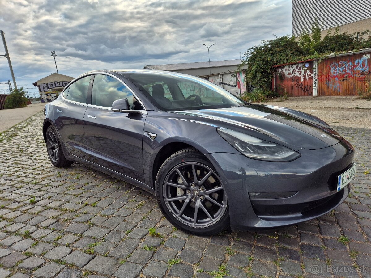 Tesla Model 3 Long Range Dual Motor 4WD - možný odpočet DPH