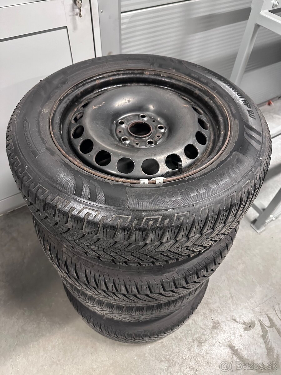 Zimné pneumatiky Fulda 215/60 R16 + plechové disky 5x112