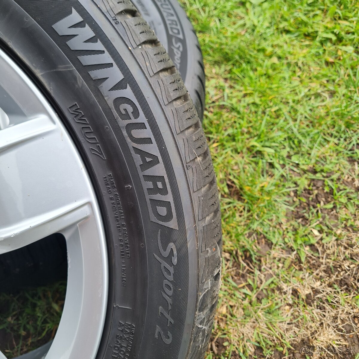 215/55 r17 zimne nexen