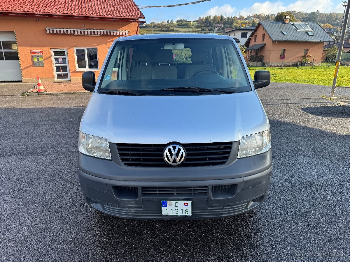 VOLKSWAGEN TRANSPORTER T5 1,9 TDI