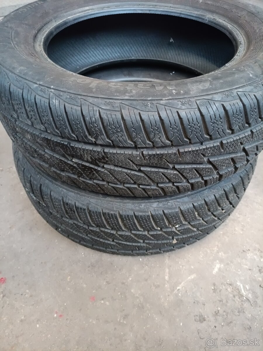 195/60 R15