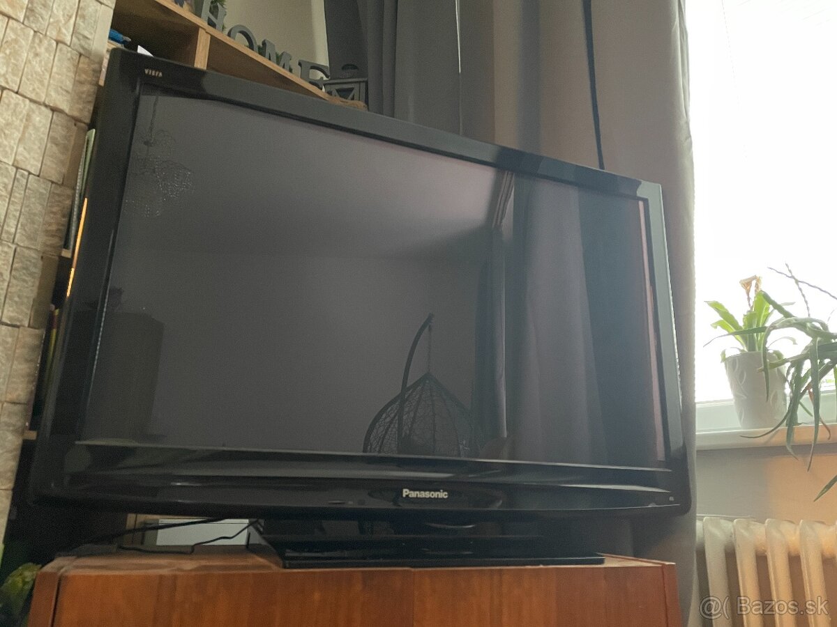 Plazma TV - Panasonic 42"