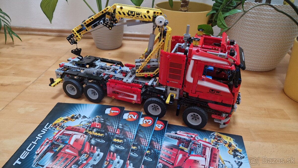 Lego 8258 Crane Truck