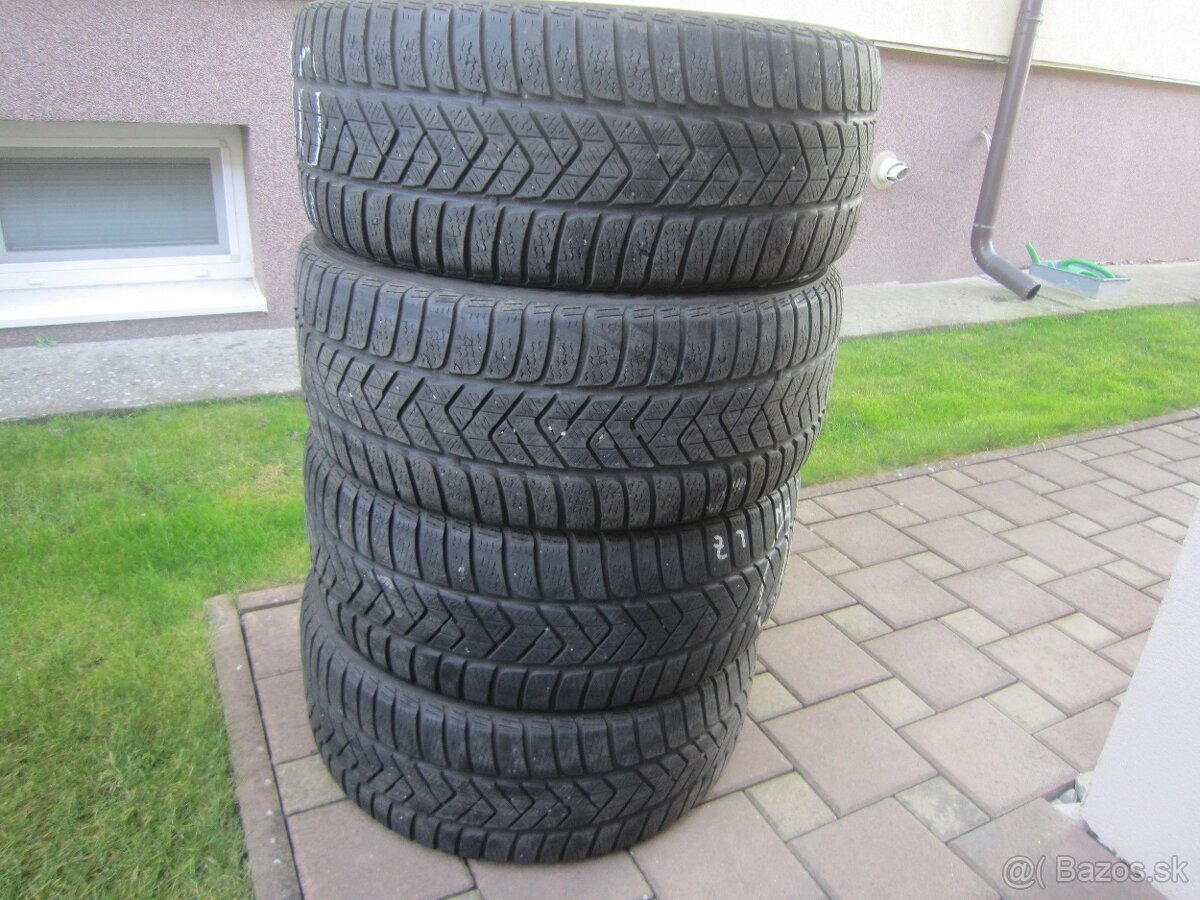 245/45R18 100V zimné pneu Pirelli SottoZero3  winter