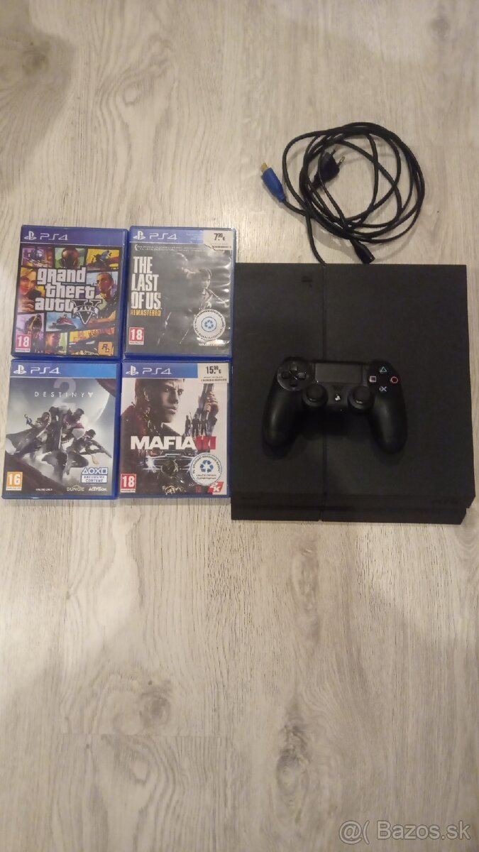 Predám PS4