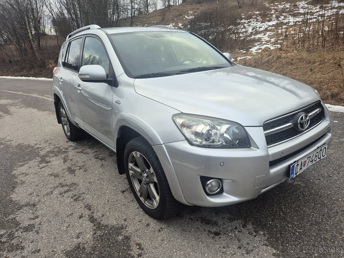 Toyota RAV4 2.2 D-4D 4WD Life