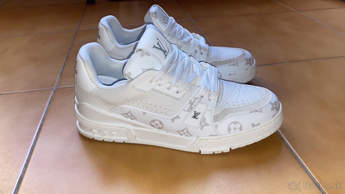 Louis vuitton trainer white