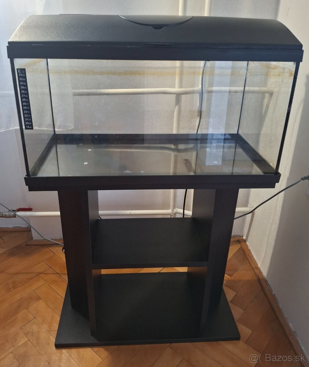 Predaj akvarium 60l set+stolik