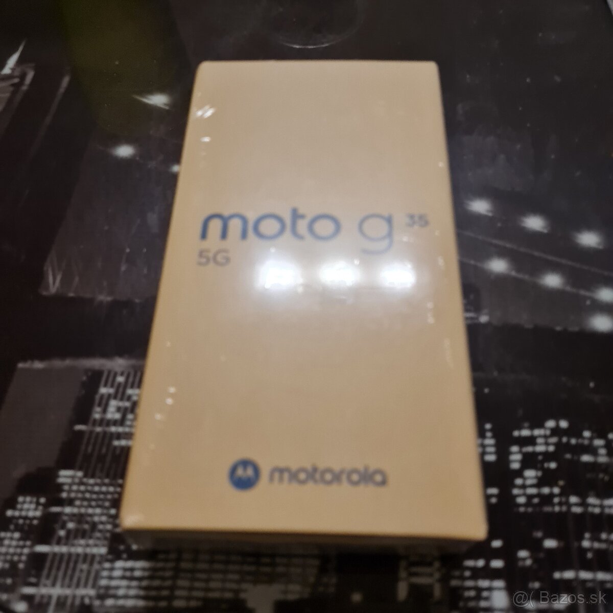 Predám mobil Motorola G35 5G nový....