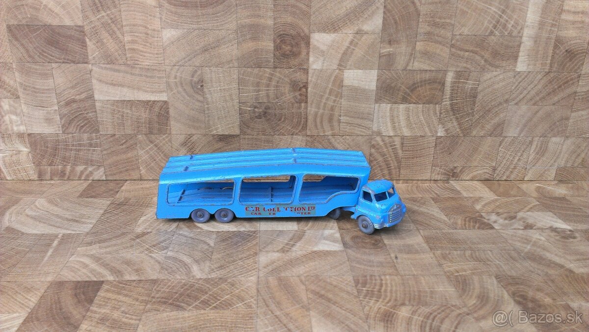 Car Transporter MATCHBOX MOKO