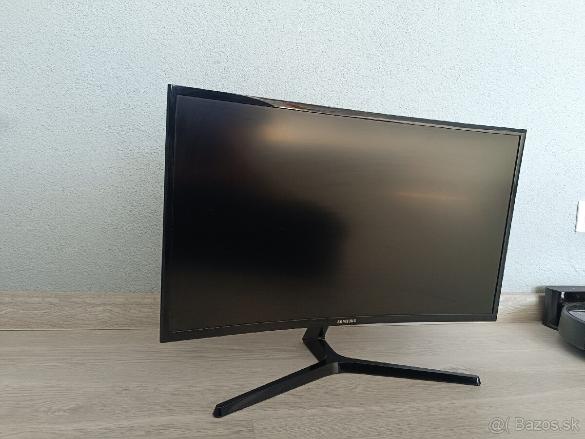 Samsung C27F396FHR - 27" zaoblený