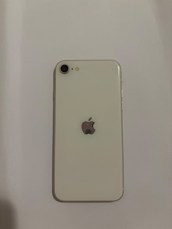 iPhone SE(2022) 64GB