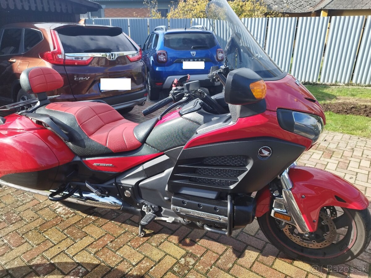 HONDA Goldwing