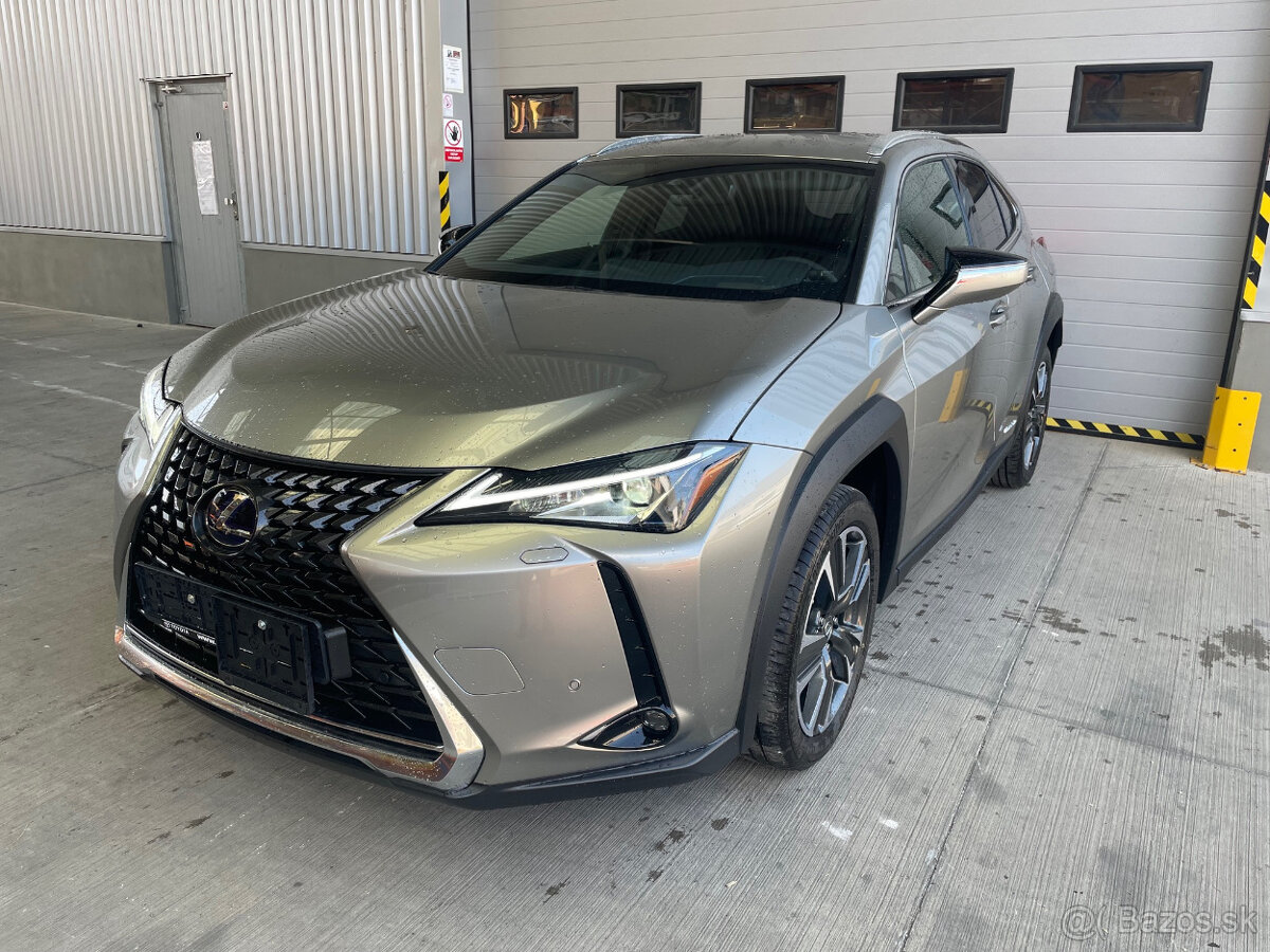 Lexus UX 250H Business Edition