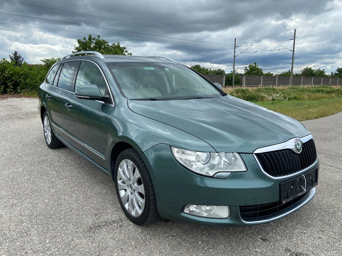 Škoda Superb Combi 2.0TDI 103kW Elegance DSG Alcantara Kessy