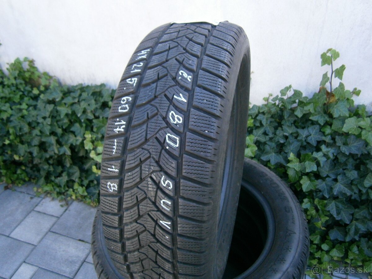 Predám 4x zimné pneu Dunlop SUV 215/60 R17 96HXL