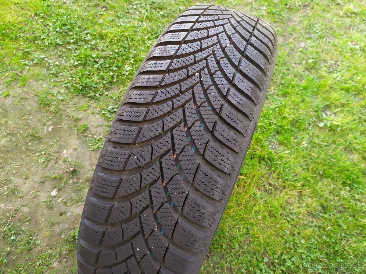 Zimná pneumatika 195/60 R18 Semperit 1 kus