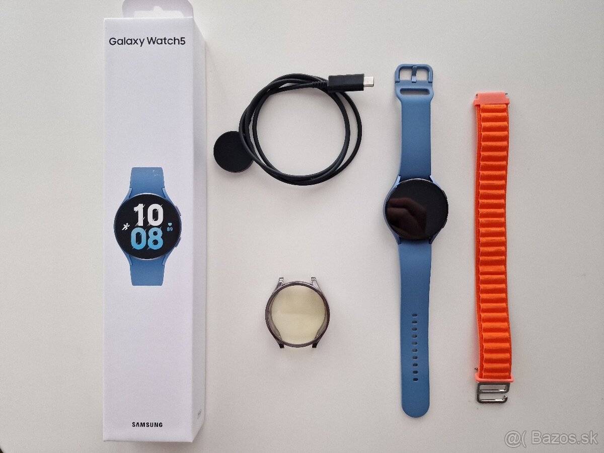 Predám Samsung Galaxy Watch 5 44mm (SM-R910NZBAEUE)