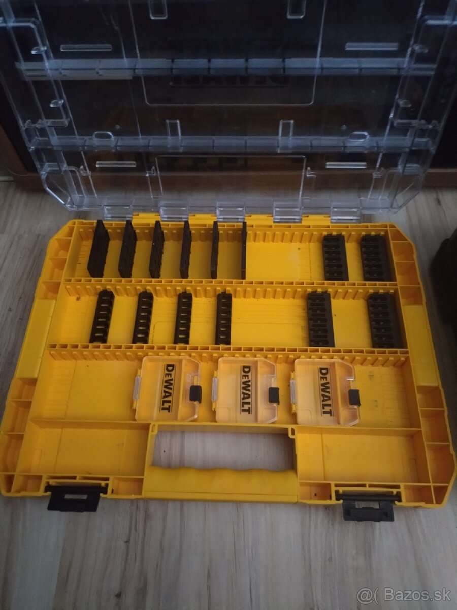 Dewalt tstak