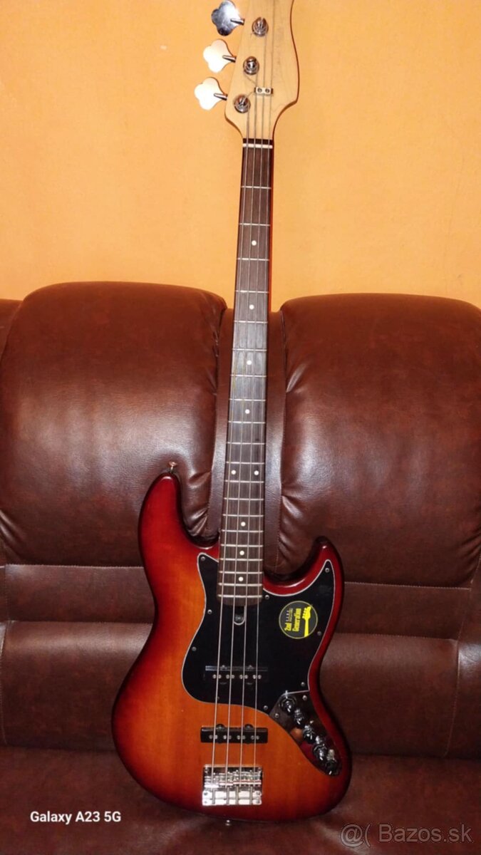 Bass gitara marcus miler v3