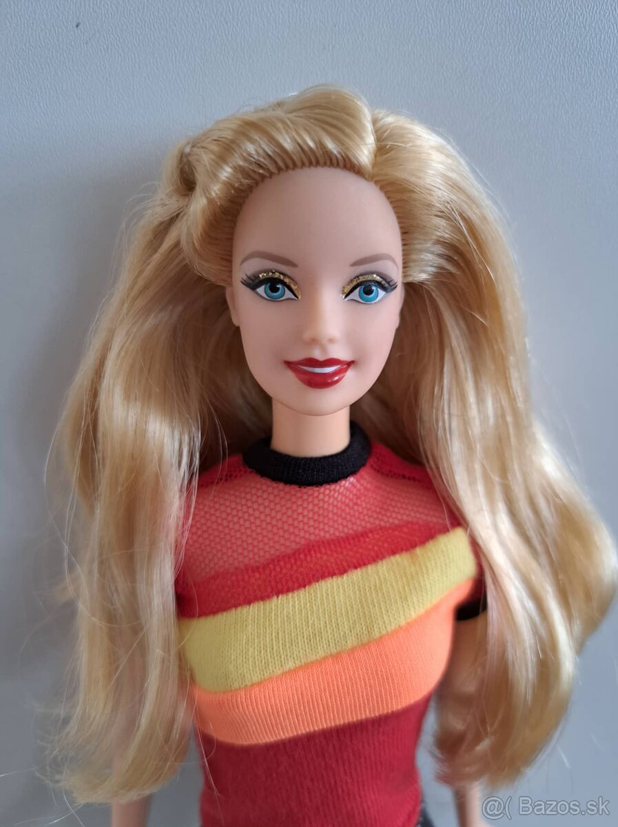 Na predaj zberatelska Barbie Holiday 2014