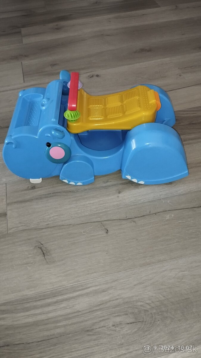 Odrážadlo Fisher Price