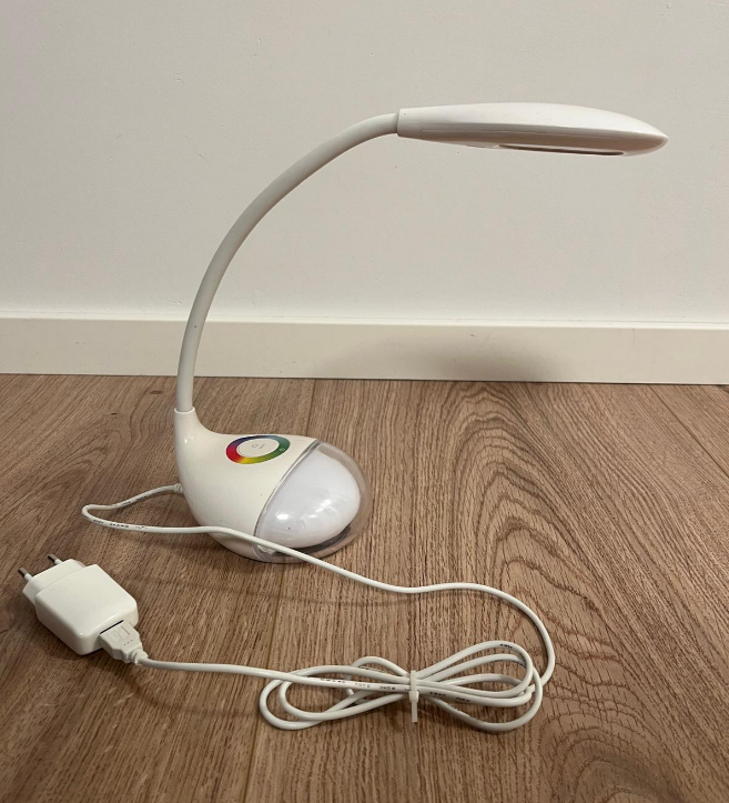 Dotyková stmievateľná stolná lampa BOA LED WHITE RGB