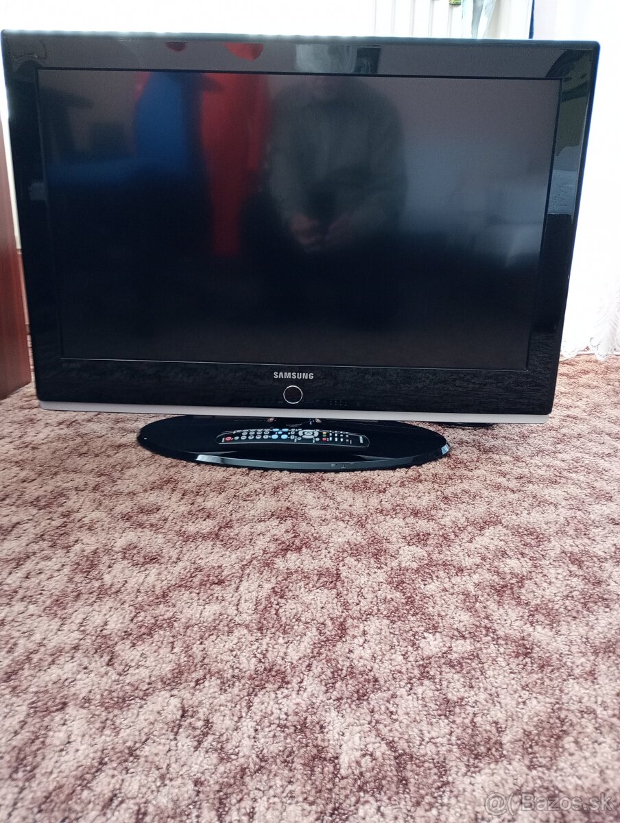 TV Samsung 32", 81cm