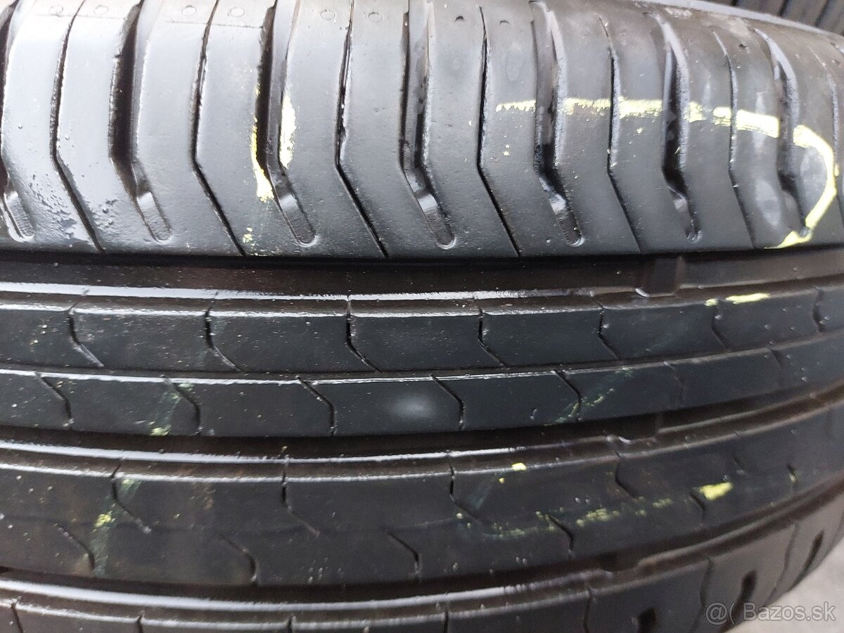 Predam letne pneu 4x 185/55R15 82H Continental