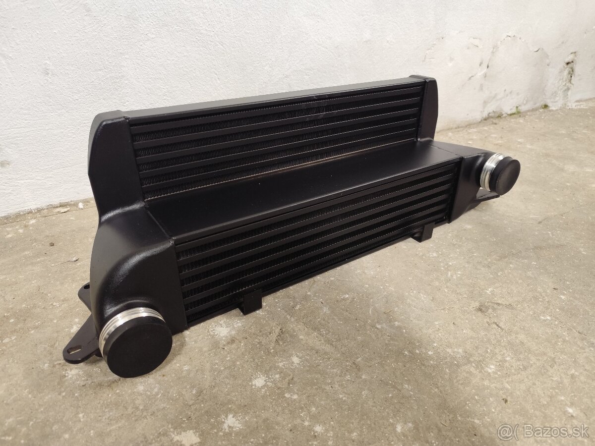 Predám nový veľký intercooler pre BMW E60 535d a iné