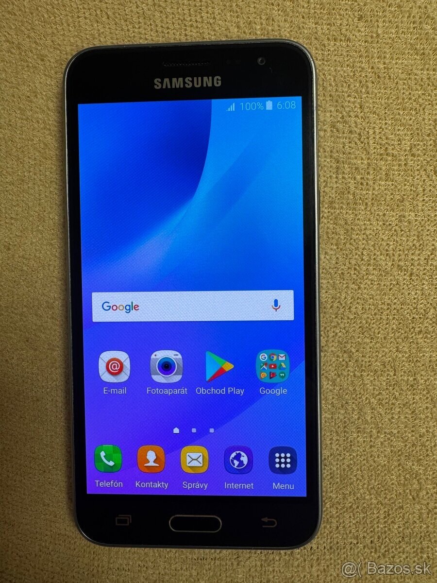 Predám mobilný telefón Samsung Galaxy J3