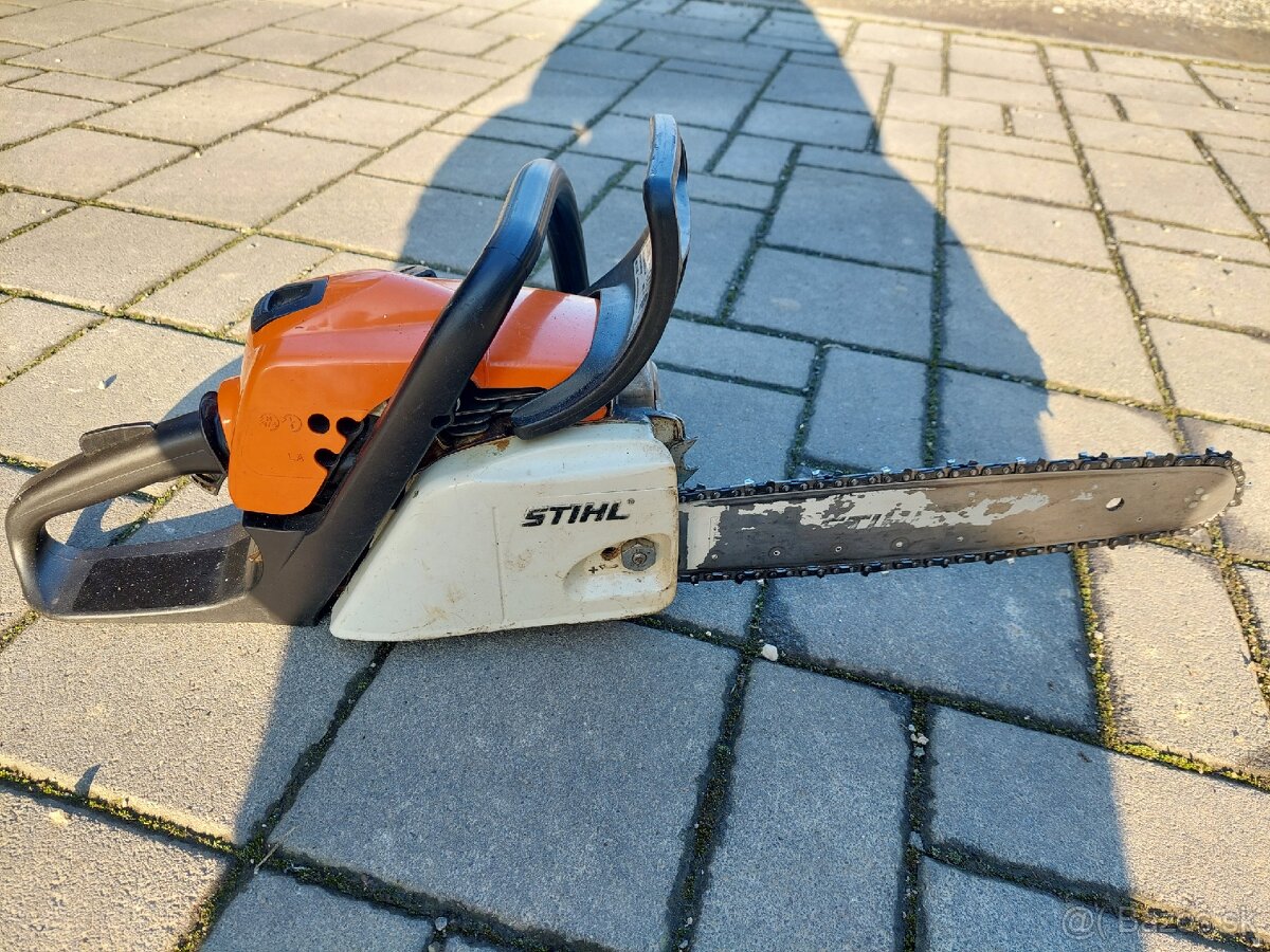 Motorová píla STIHL MS 211