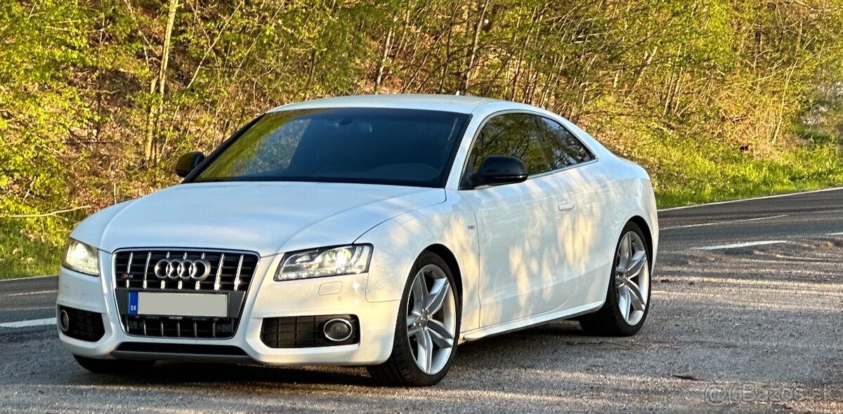 Predam Audi A5 coupe 3.0 tdi quattro